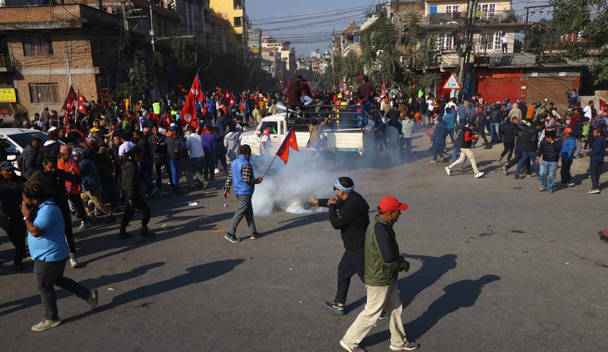 Balkhu Tear Gas 21700731613.jpg